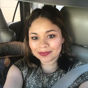 Meet your Posher, Marissa